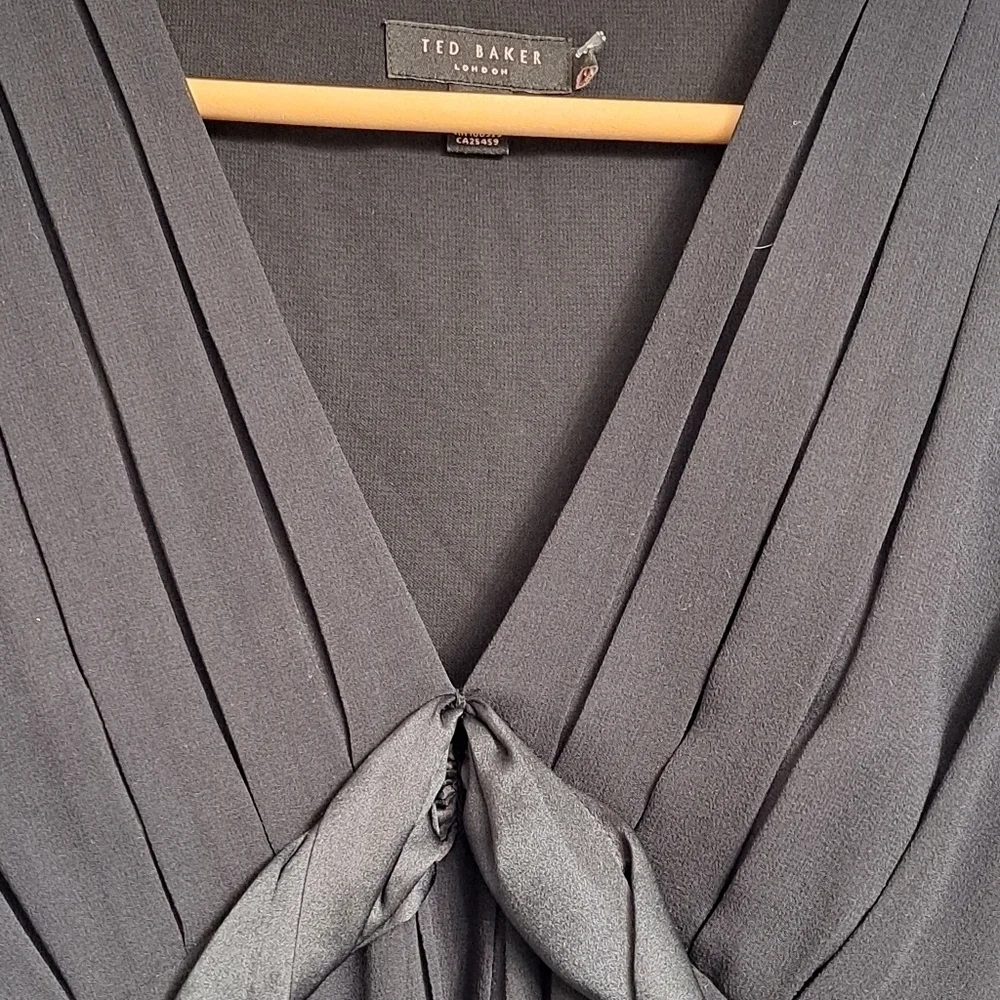 Ted Baker Cocktail/Formal Dress  Size 0